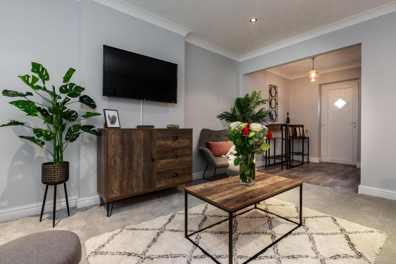 Curlew - 3 Bedrooms Wi-Fi, Parking, Contractors Thornton  エクステリア 写真