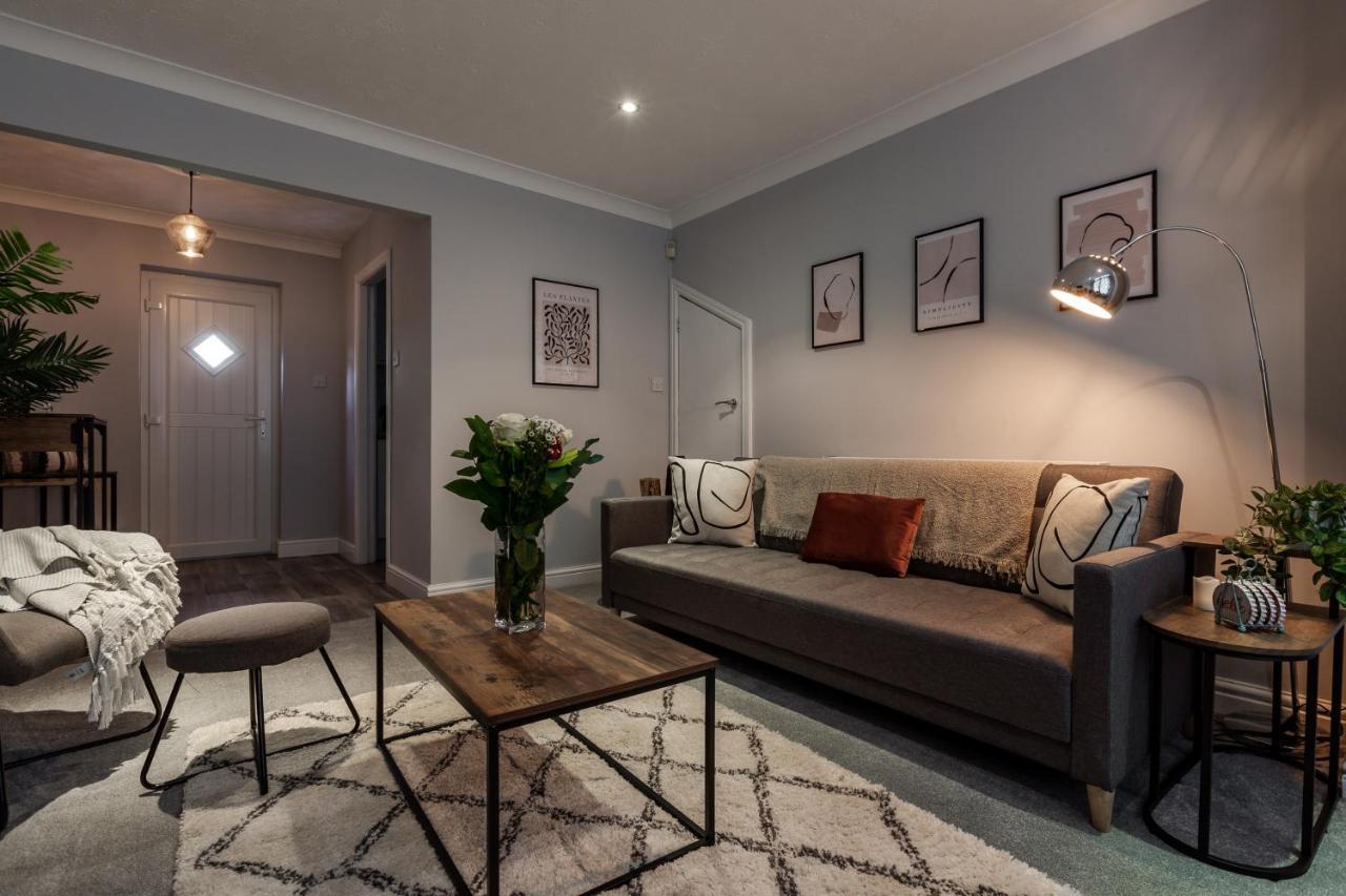 Curlew - 3 Bedrooms Wi-Fi, Parking, Contractors Thornton  エクステリア 写真
