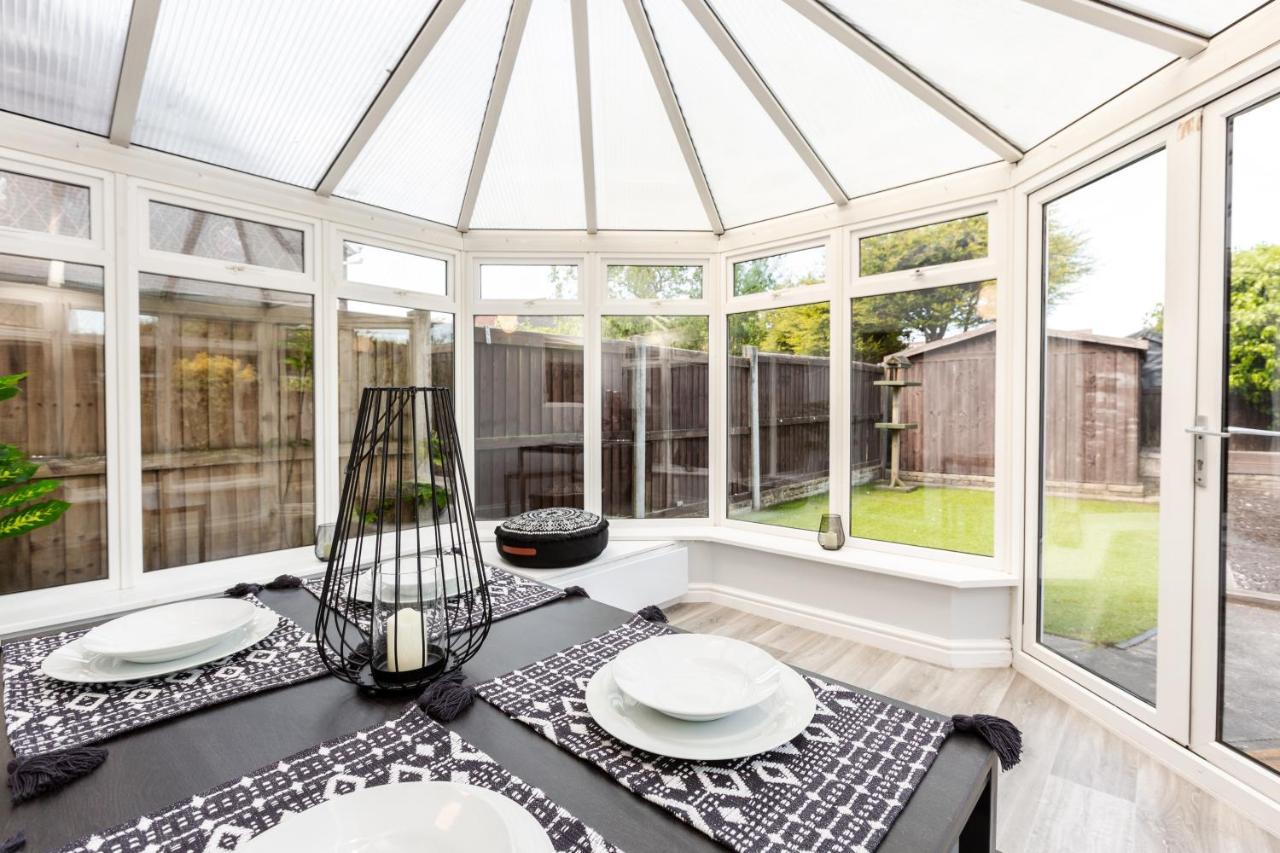 Curlew - 3 Bedrooms Wi-Fi, Parking, Contractors Thornton  エクステリア 写真
